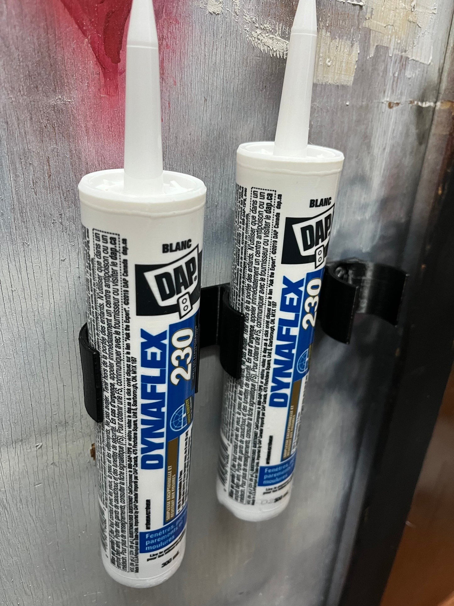 Triple Caulk Tube Mount