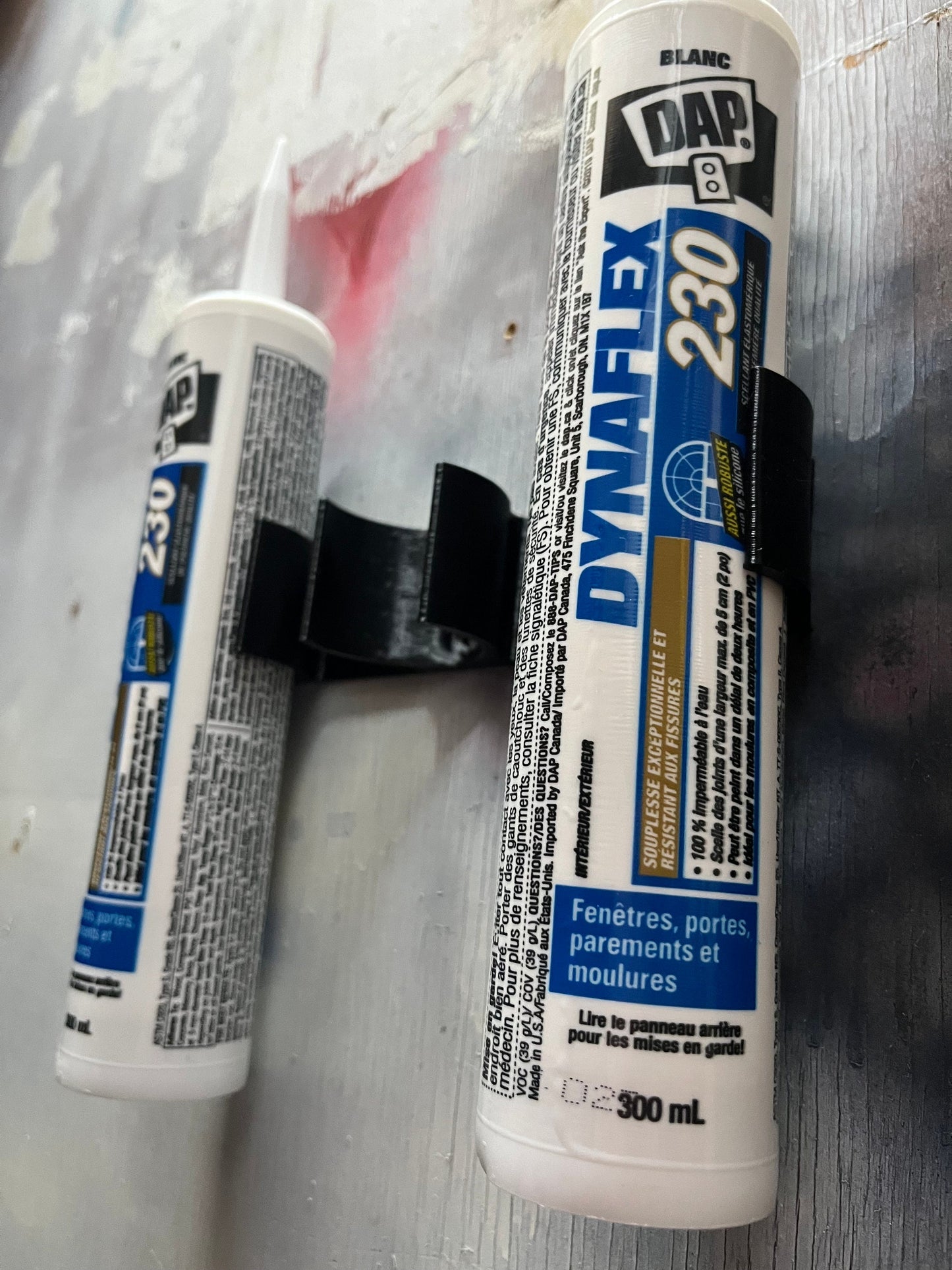 Triple Caulk Tube Mount